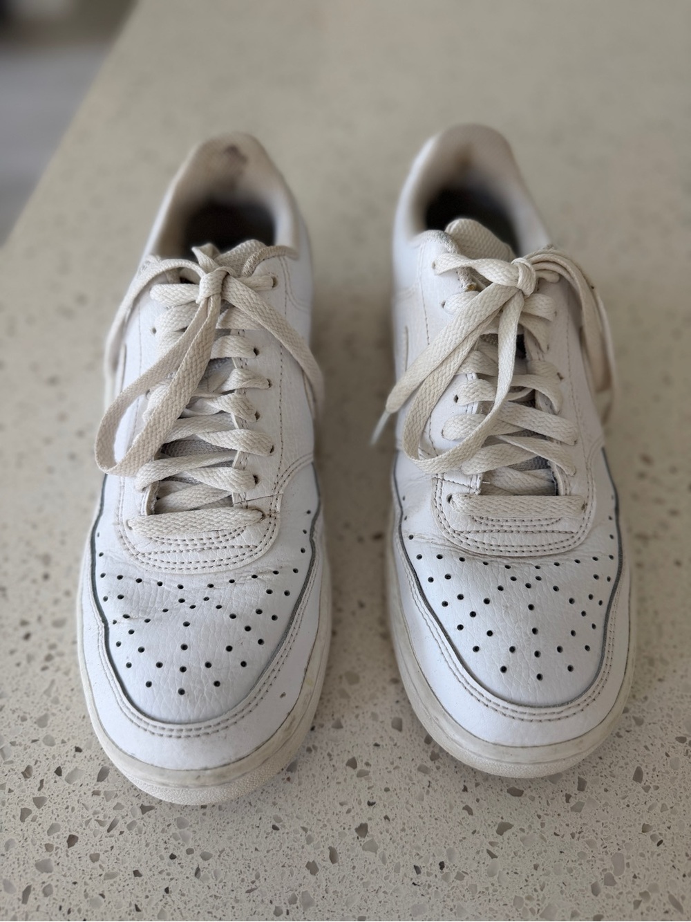 Nike White Sneakers Size 8 Women - Picture 6 of 10